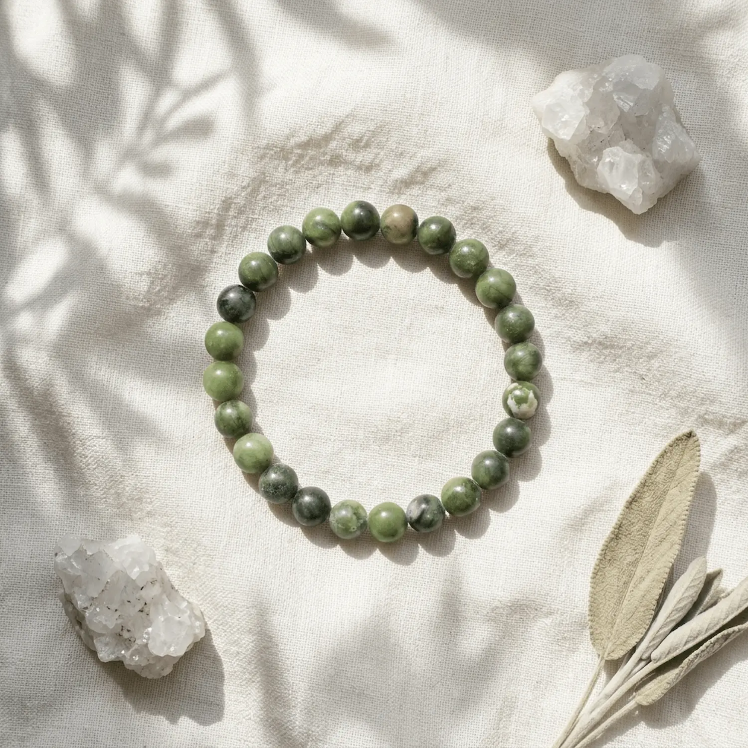 Green jade crystal bracelet 8mm with natural polished beads with quartz crystals